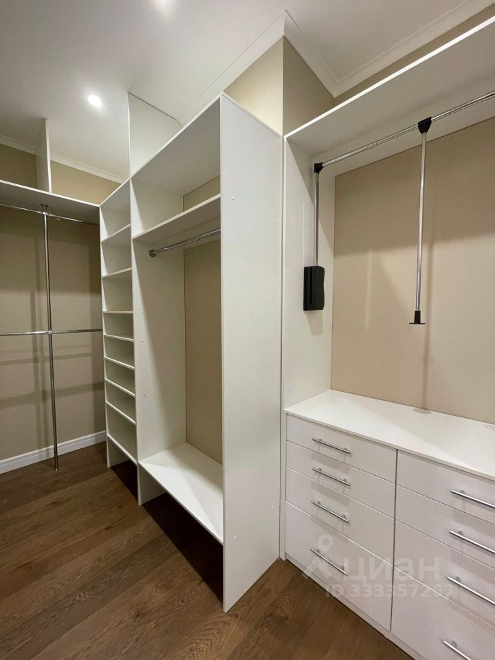 m. Ulitsa 1905 goda: Apartment, 2-rooms