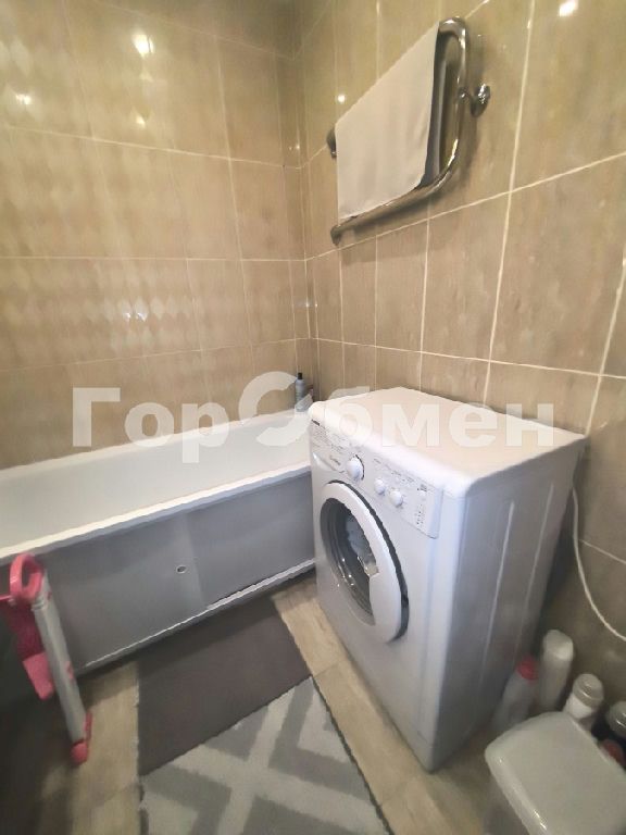m. Nagornaya: Apartment, 3-rooms