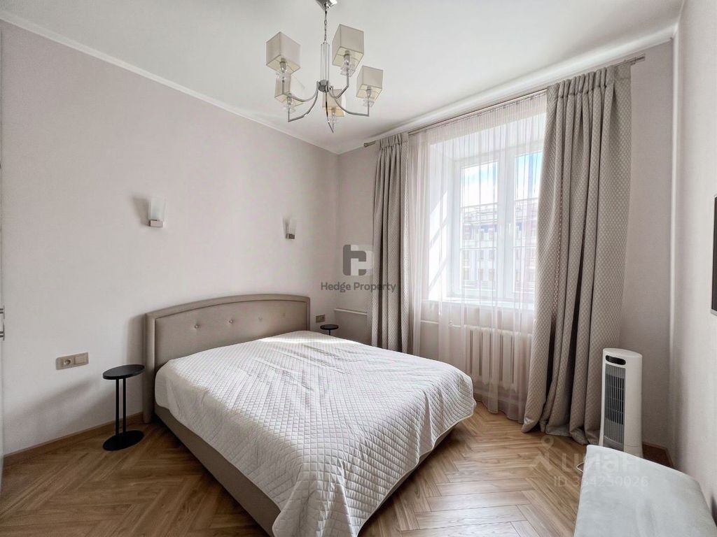 m. Mayakovskaya: Apartment, 2-rooms