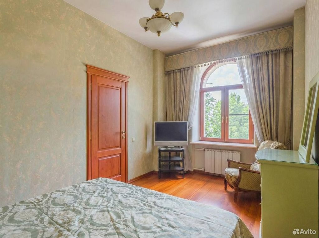 m. Kievskaya: Apartment, 2-rooms