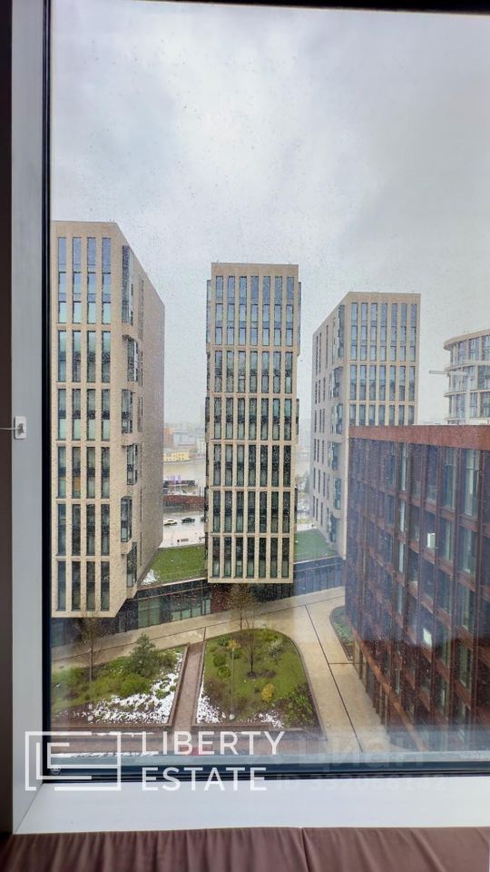 m. ZIL: Apartment, 3-rooms
