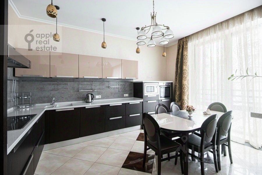 m. Chkalovskaya: Apartment, 3-rooms