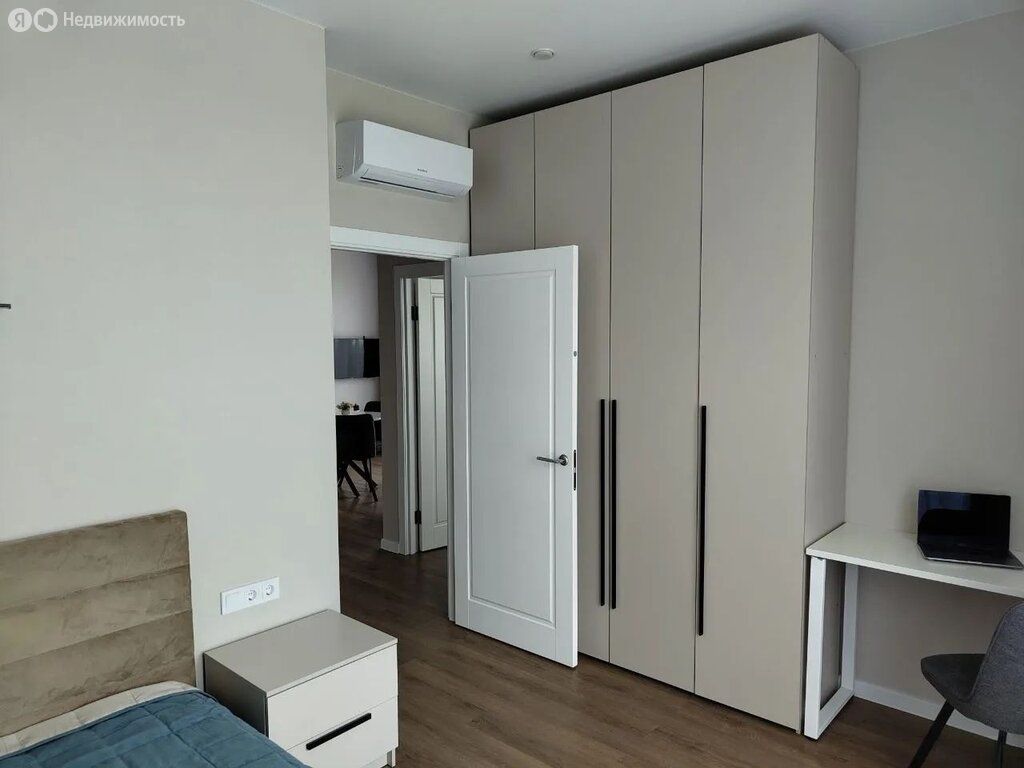 m. Spartak: Apartment, 2-rooms