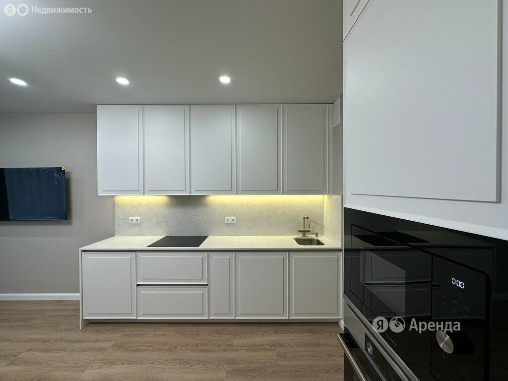 m. Aminyevskaya: Apartment, 2-rooms