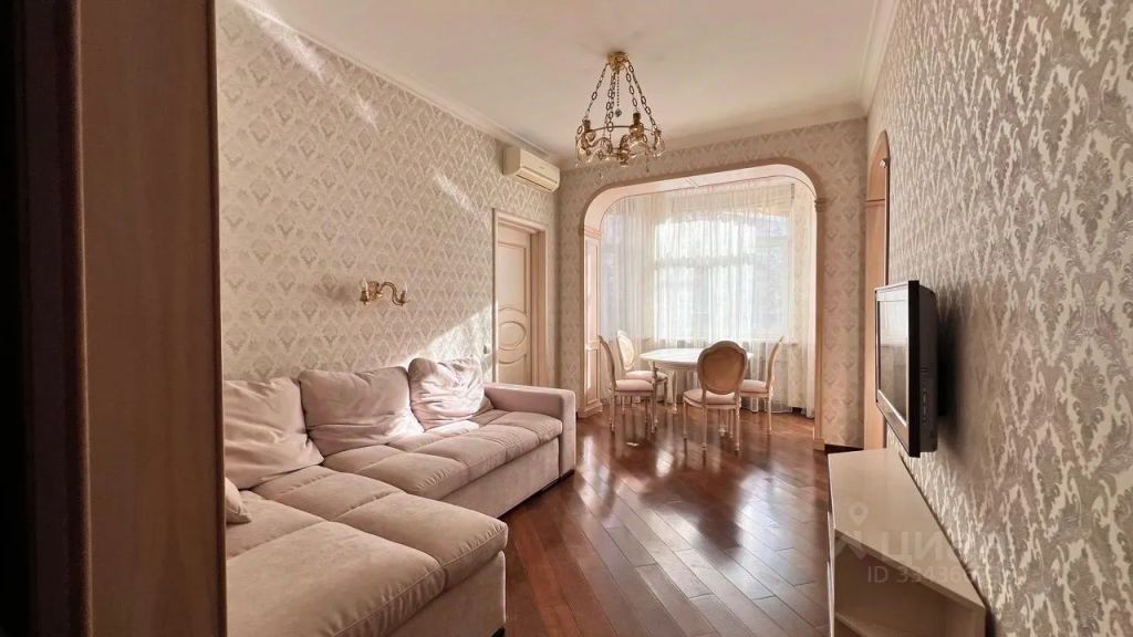 m. Avtozavodskaya: Apartment, 2-rooms