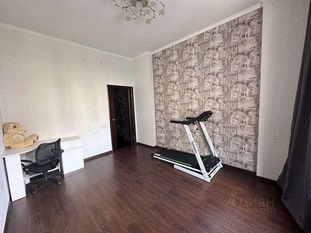 m. Fabrichnaya: Apartment, 3-rooms