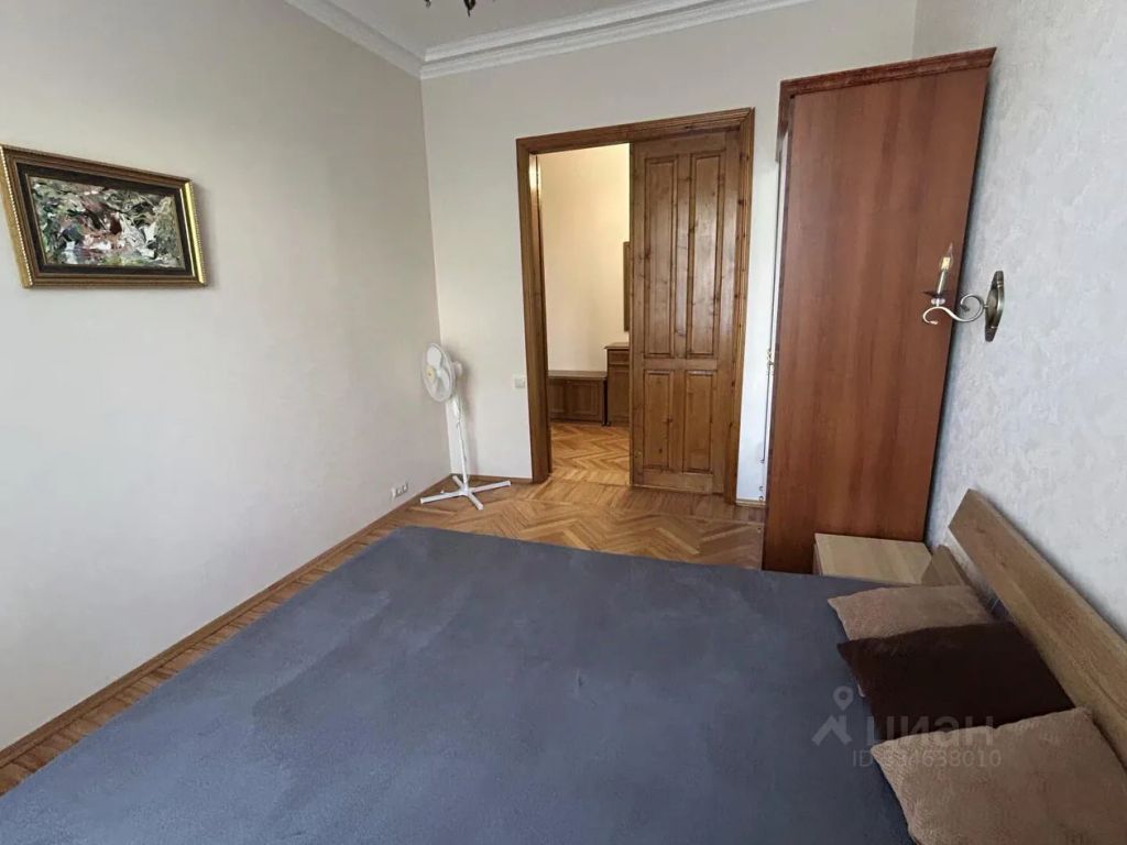 m. Okhotny ryad: Apartment, 2-rooms