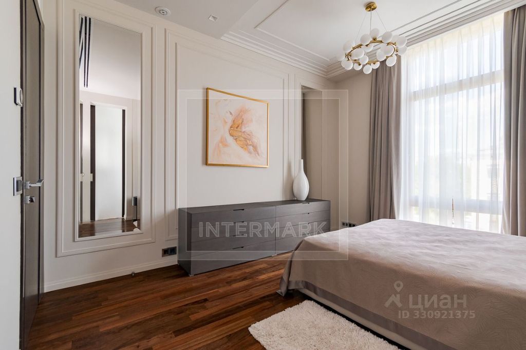 m. Arbatskaya: Apartment, 4-rooms