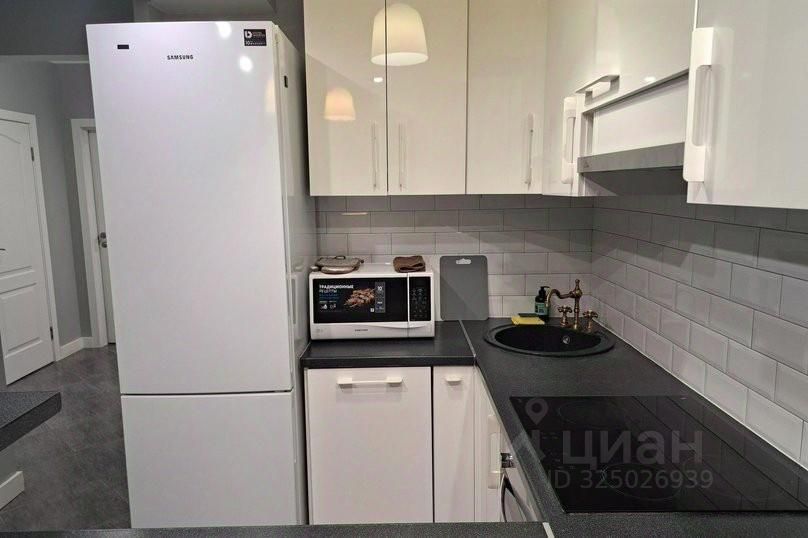 m. Michurinets: Apartment, 2-rooms