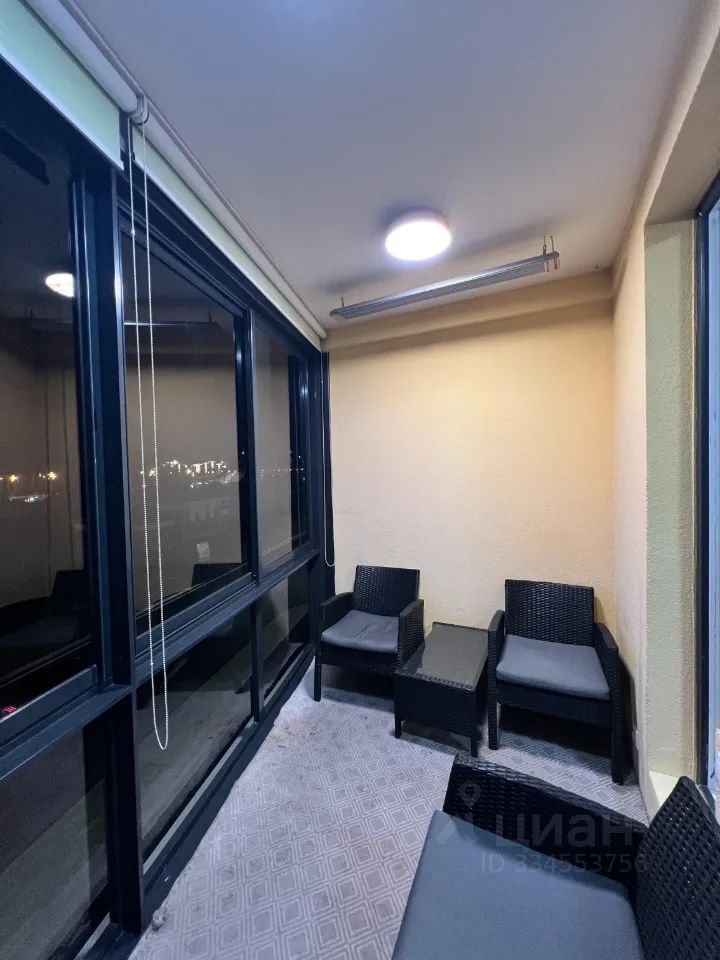 m. ZIL: Apartment, 2-rooms