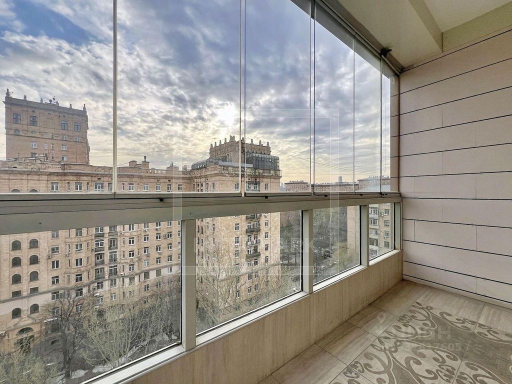 m. Frunzenskaya: Apartment, 4-rooms