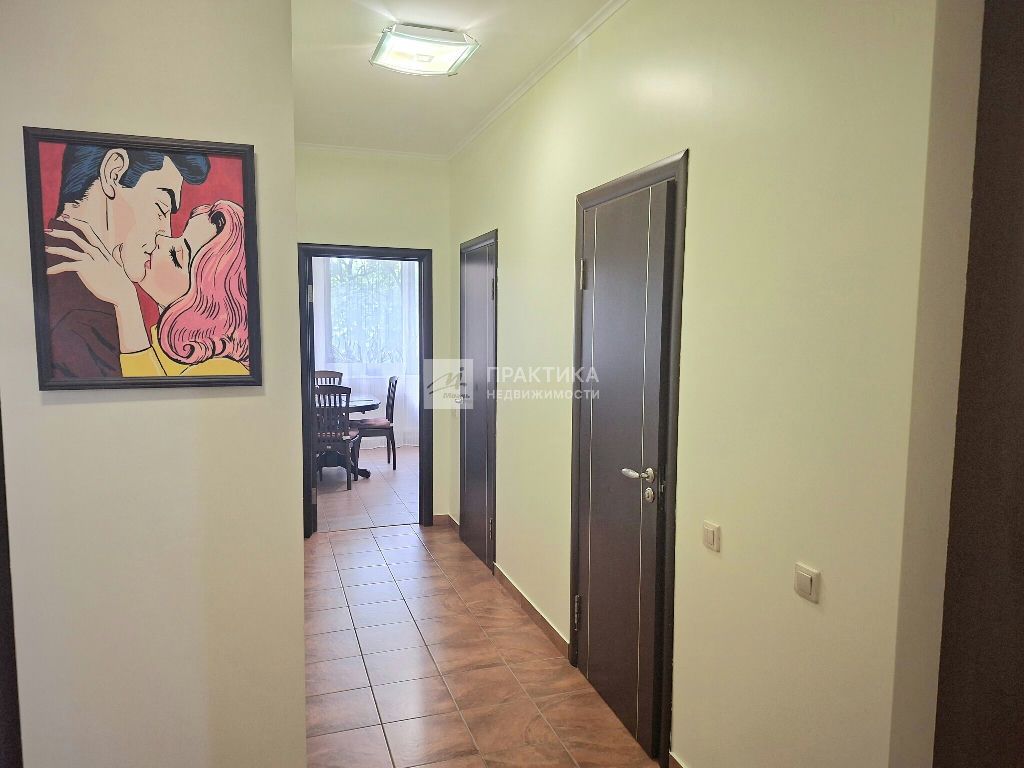 m. Ploschad Gagarina: Apartment, 2-rooms