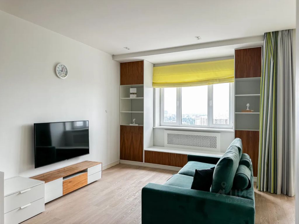 m. Khimki: Apartment, 2-rooms