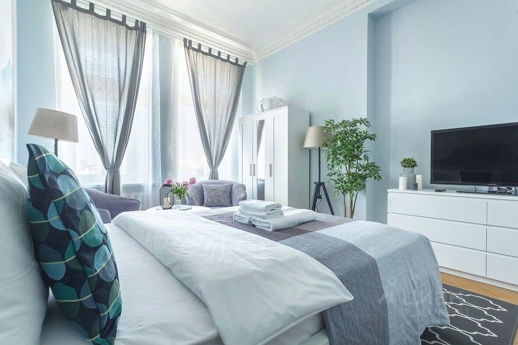 m. Barrikadnaya: Apartment, 2-rooms
