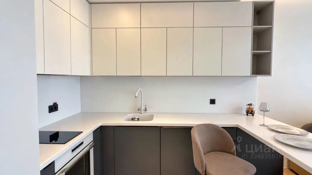 m. Park Pobedy: Apartment, 2-rooms