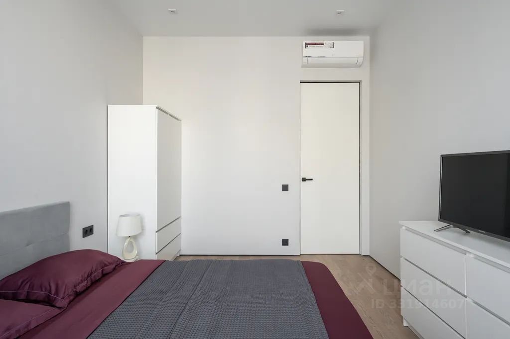 m. Serp i Molot: Apartment, 1-rooms