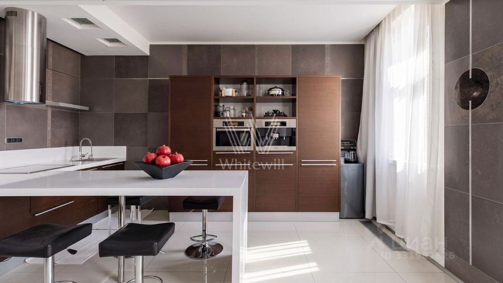 m. Michurinsky prospekt: Apartment, 4-rooms