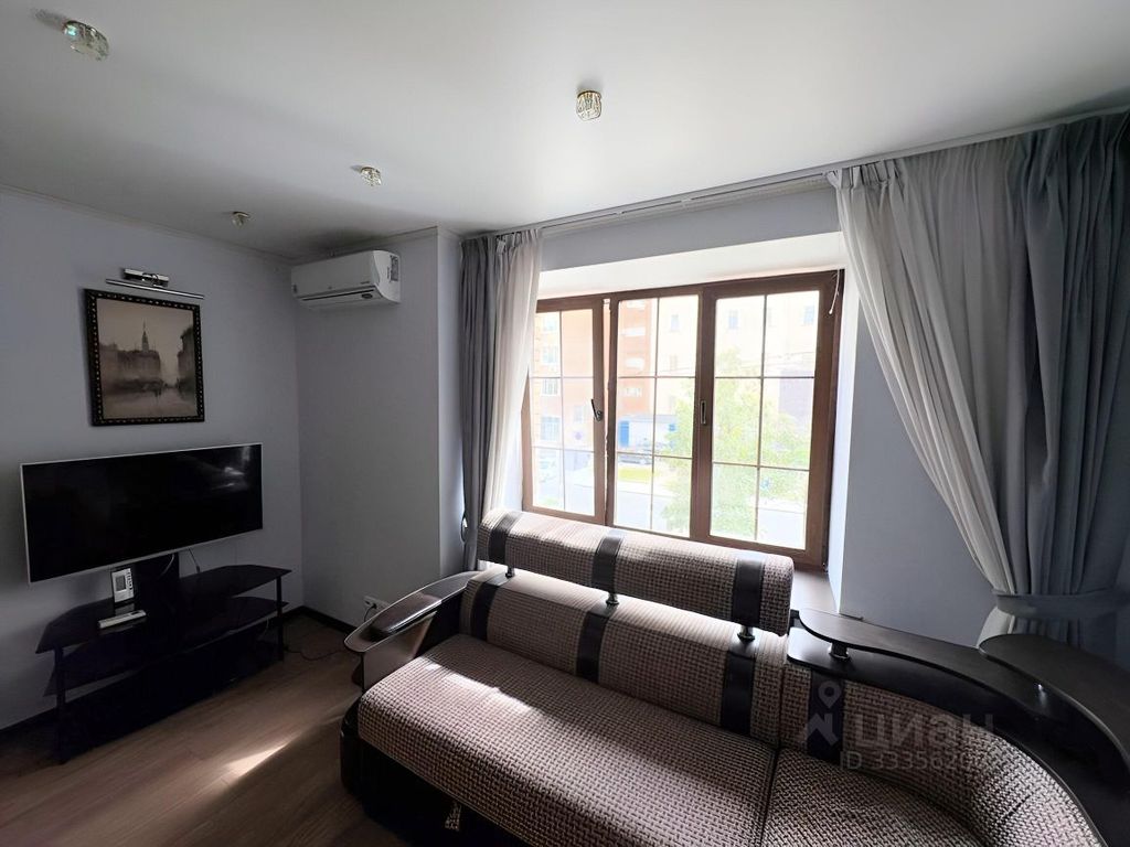 m. Smolenskaya: Apartment, studio
