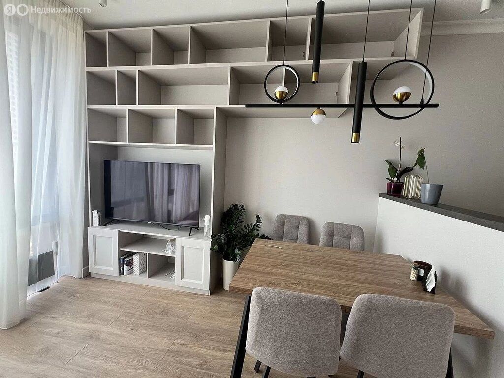 m. Aminyevskaya: Apartment, 2-rooms