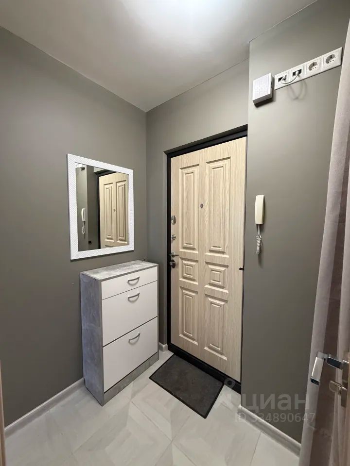 m. Barrikadnaya: Apartment, 1-rooms