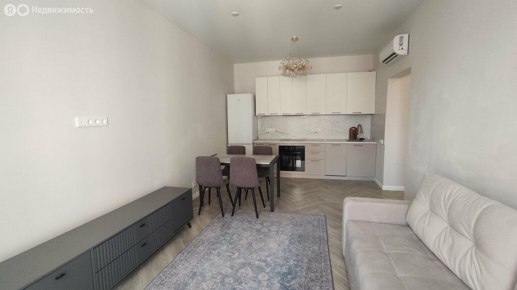 m. Bagrationovskaya: Apartment, 2-rooms