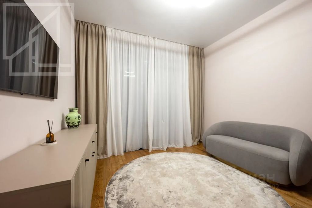 m. Belorusskaya: Apartment, 3-rooms