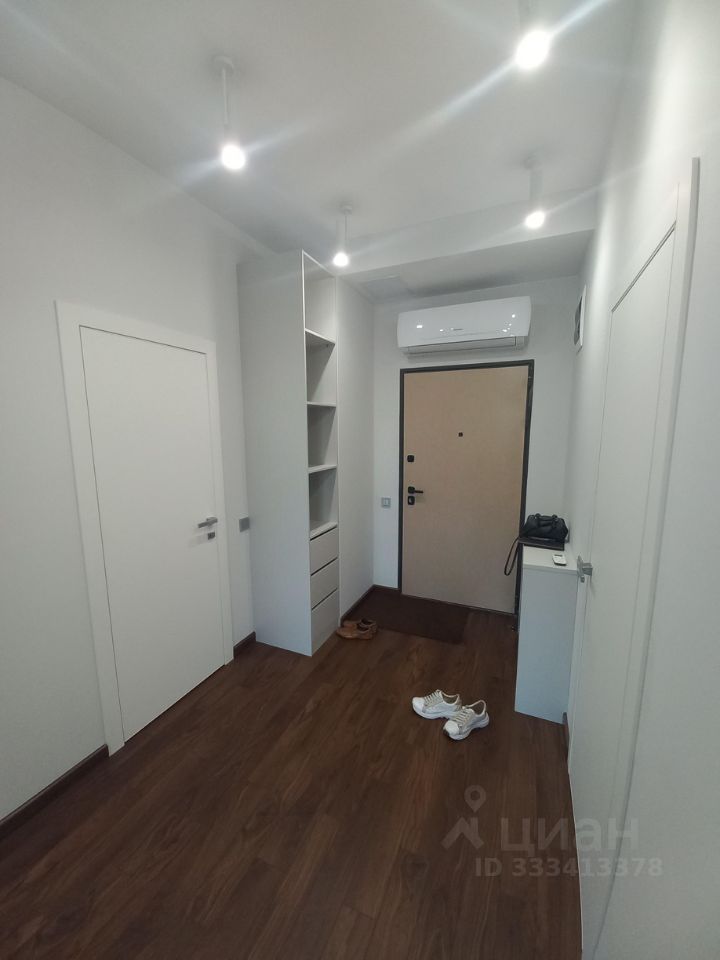 m. Aminyevskaya: Apartment, studio