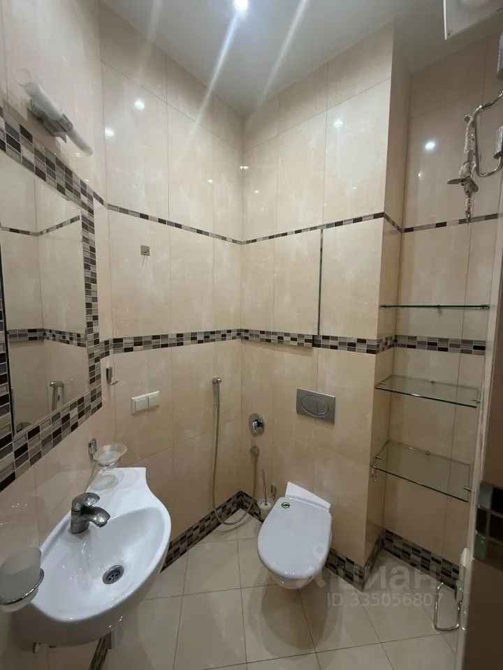 m. Lomonosovsky prospekt: Apartment, 2-rooms