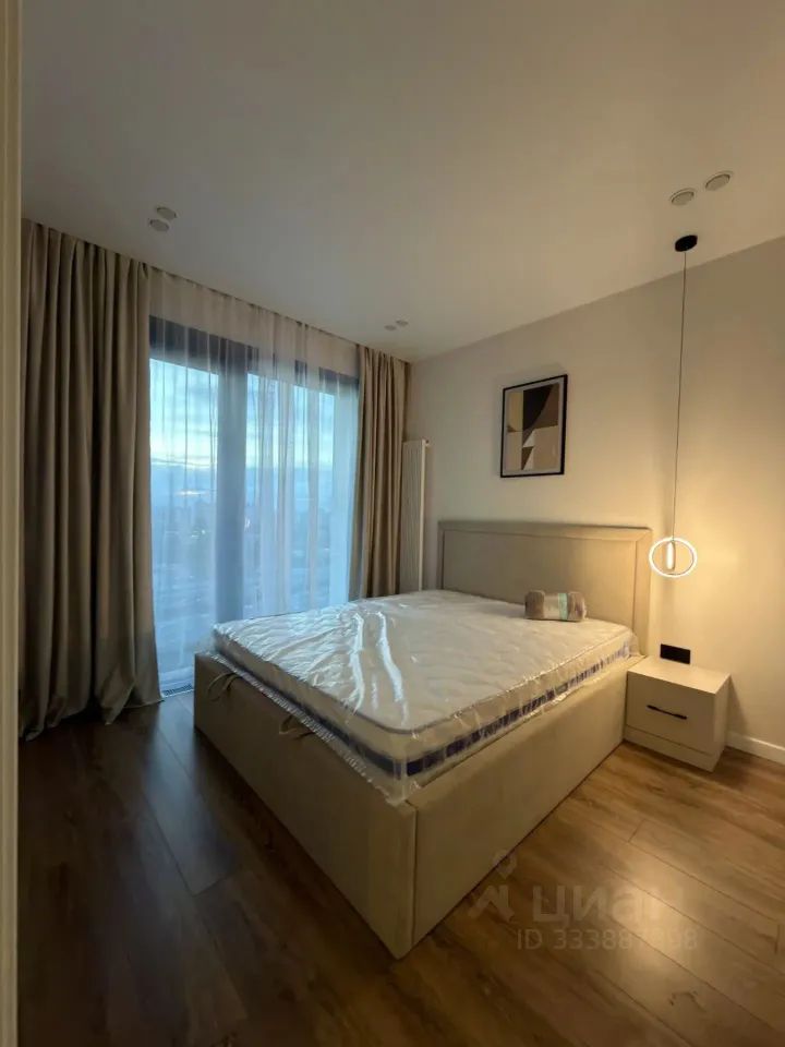 m. Trikotazhnaya: Apartment, 2-rooms