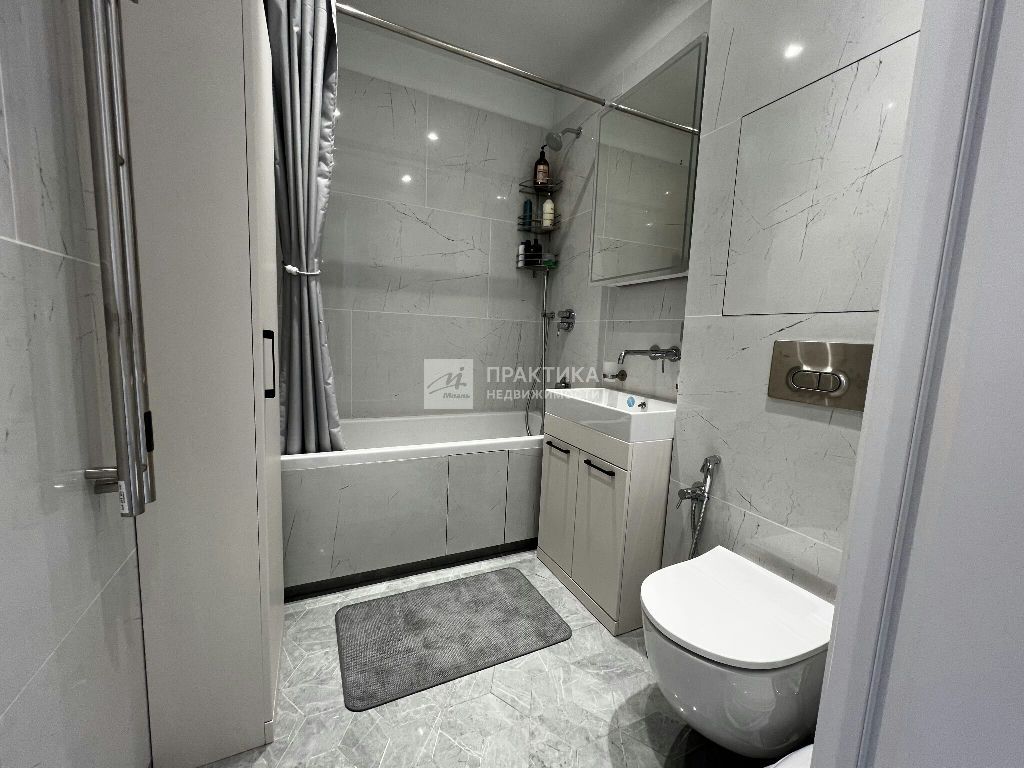 m. Ulitsa Sergeya Eyzenshteyna: Apartment, 2-rooms