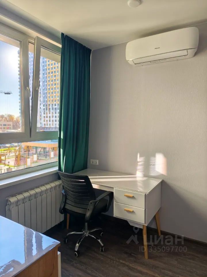 m. Krasnogorskaya: Apartment, studio