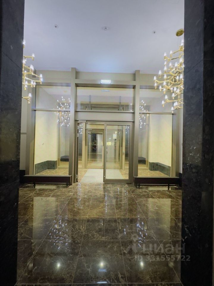 m. ZIL: Apartment, 2-rooms