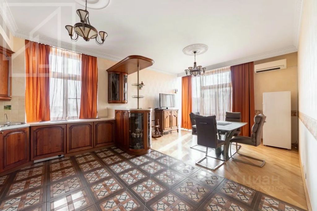 m. Kurskaya: Apartment, 4-rooms