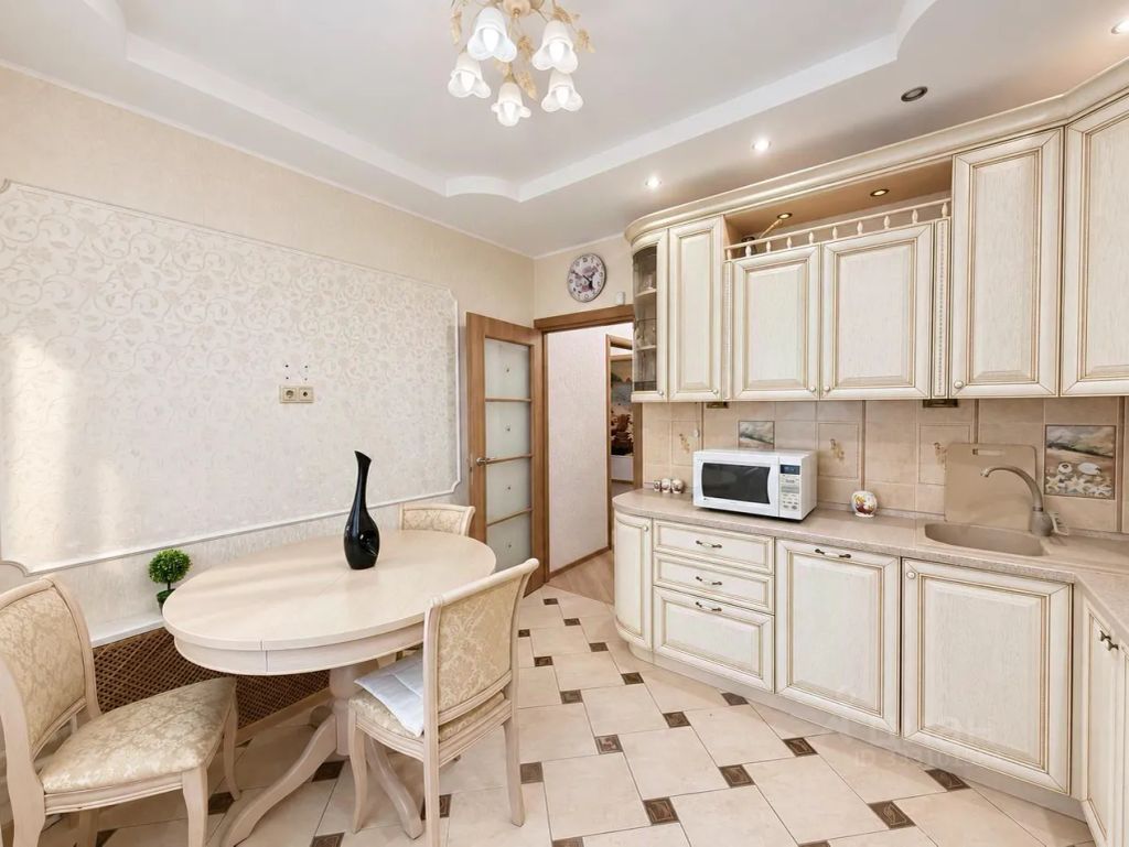 m. Dolgoprudnaya: Apartment, 3-rooms