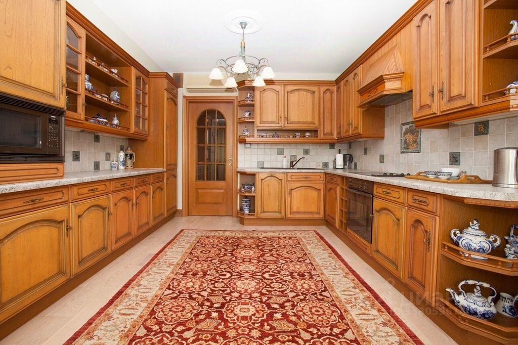 m. Barrikadnaya: Apartment, 2-rooms