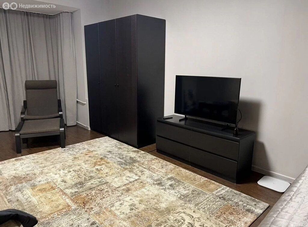 m. Ulitsa 1905 goda: Apartment, 1-rooms