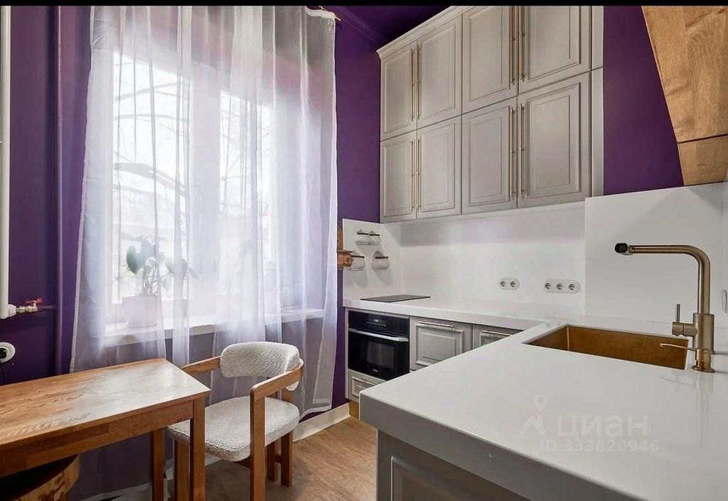 m. Barrikadnaya: Apartment, 2-rooms