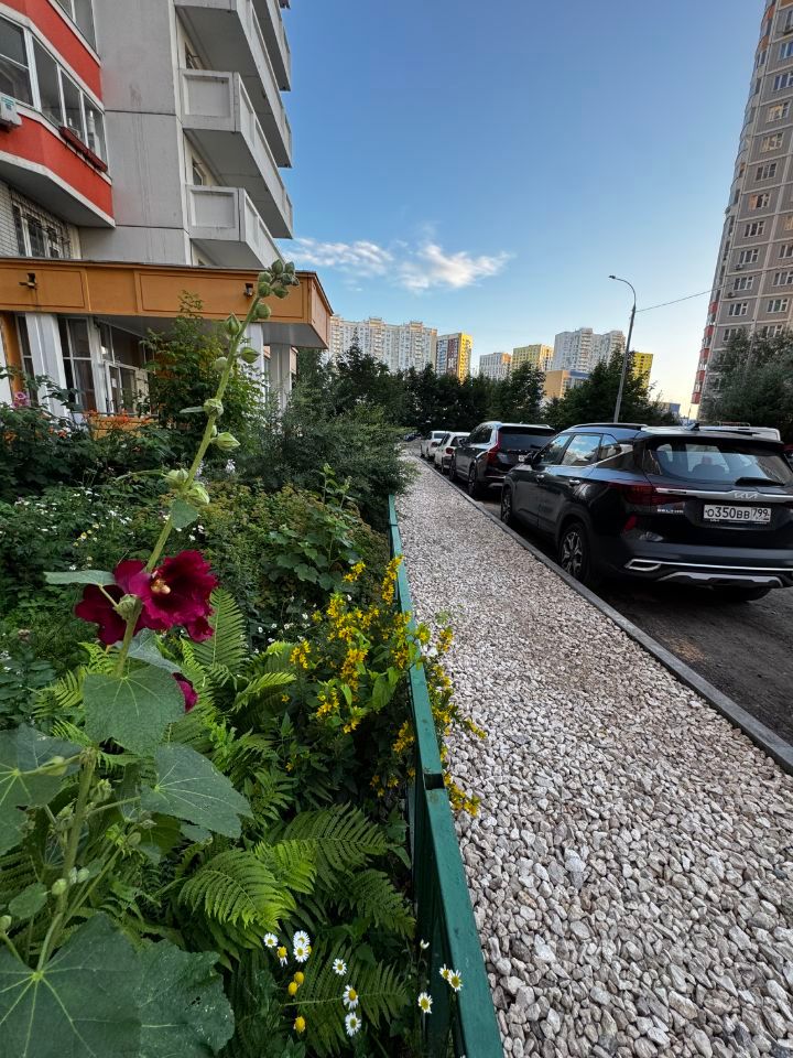 m. Levoberezhnaya: Apartment, 1-rooms