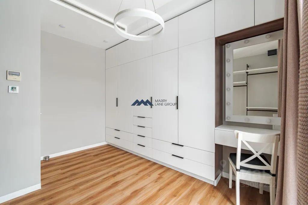 m. Ulitsa 1905 goda: Apartment, 2-rooms