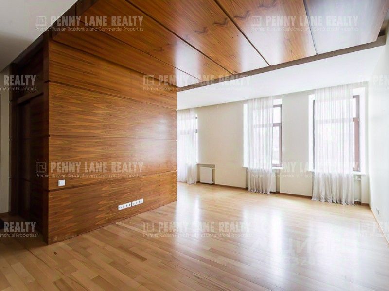m. Kropotkinskaya: Apartment, 4-rooms