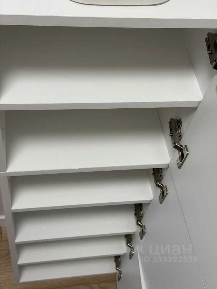 m. Vodniki: Apartment, studio