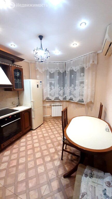 m. Pervomayskaya: Apartment, 2-rooms