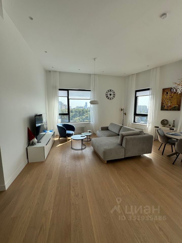 m. Avtozavodskaya: Apartment, 3-rooms