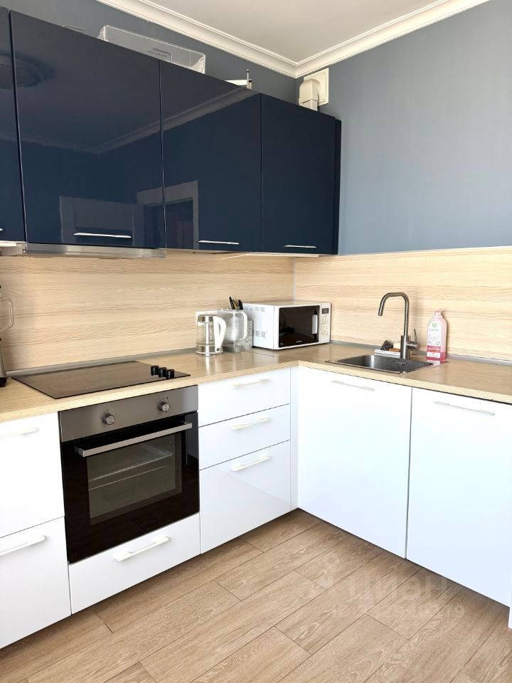 m. Strogino: Apartment, 2-rooms