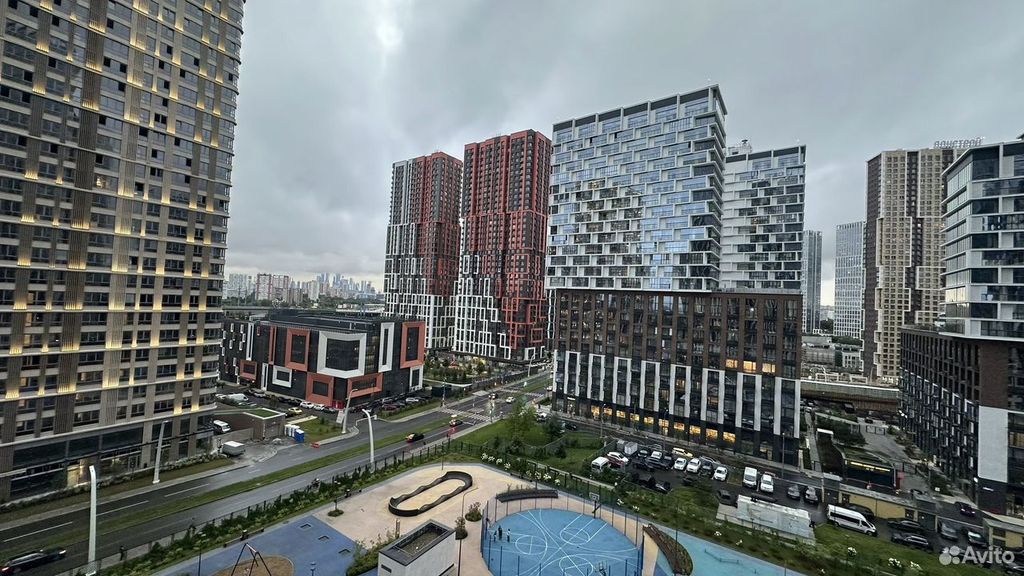 m. Aminyevskaya: Apartment, 3-rooms