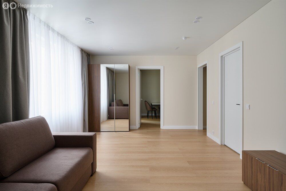 m. Oktyabrskoe pole: Apartment, 2-rooms