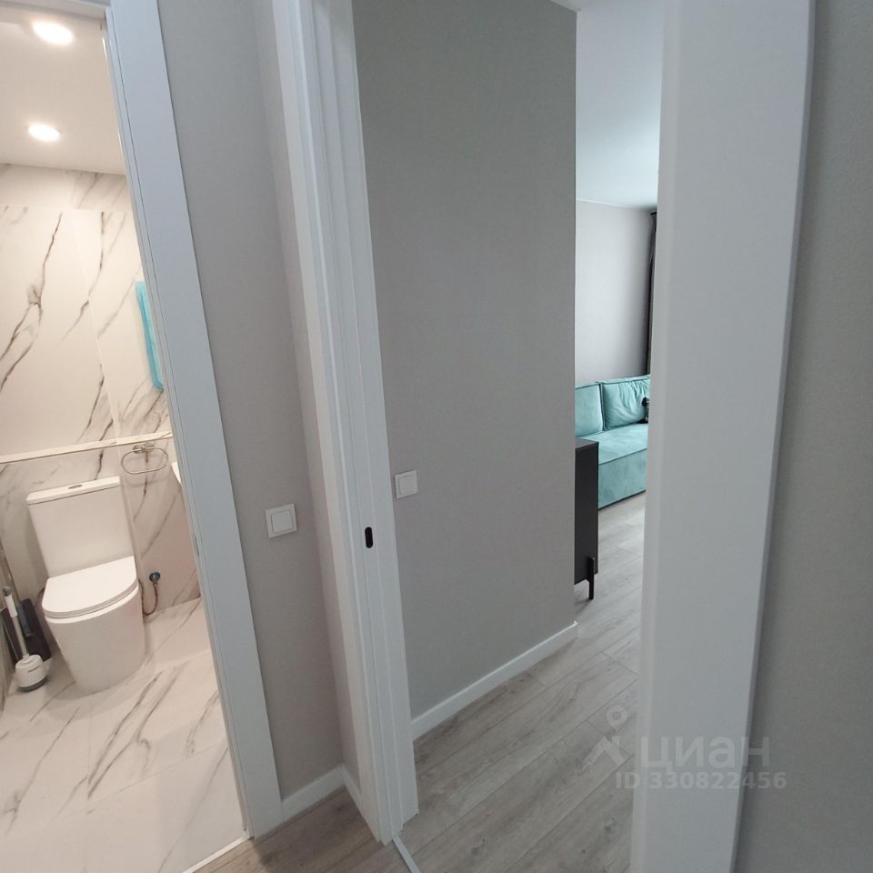 m. Strogino: Apartment, 2-rooms