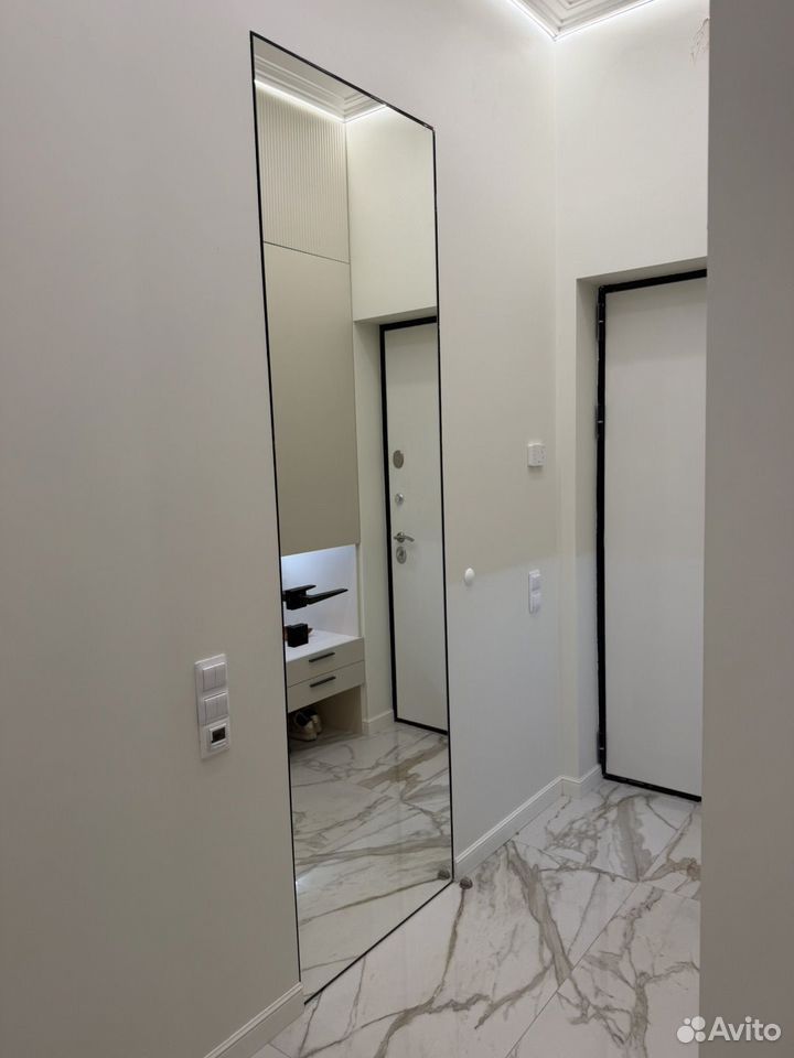 m. ZIL: Apartment, 1-rooms