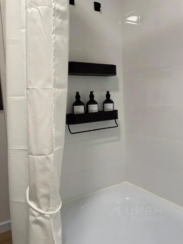 m. Aminyevskaya: Apartment, 1-rooms