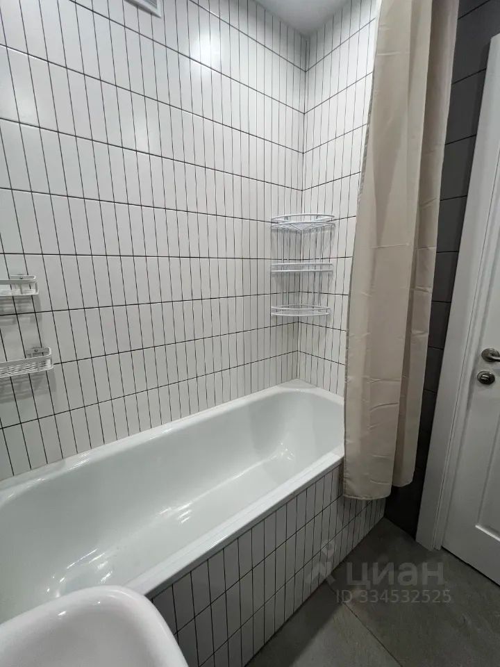 m. Pyatnitskoe shosse: Apartment, 1-rooms